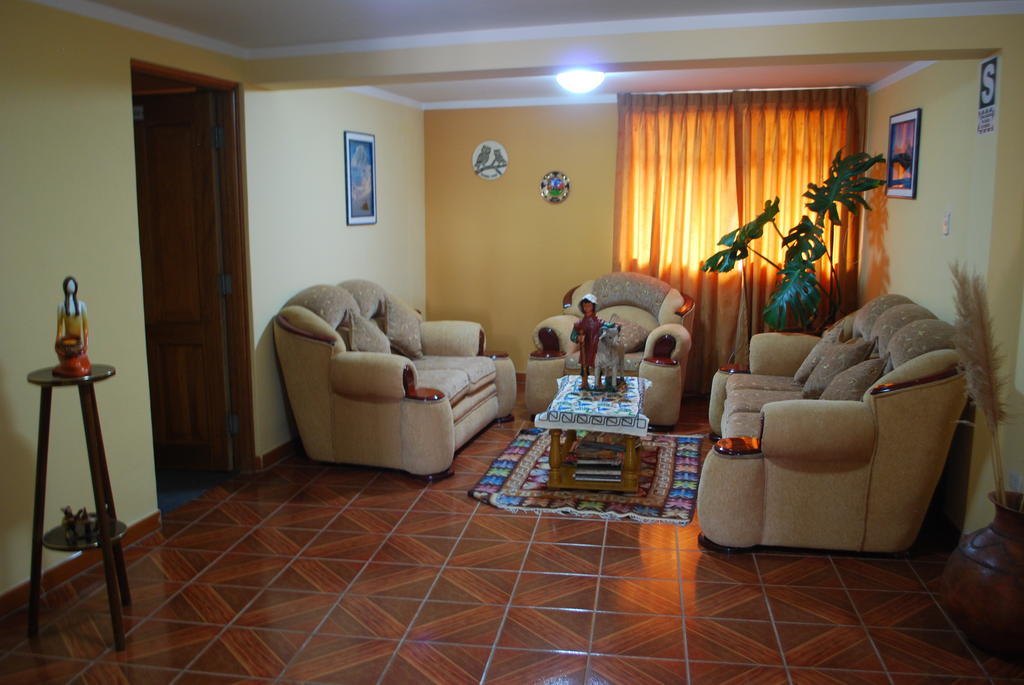 Morales Guest House Huaraz  Extérieur photo