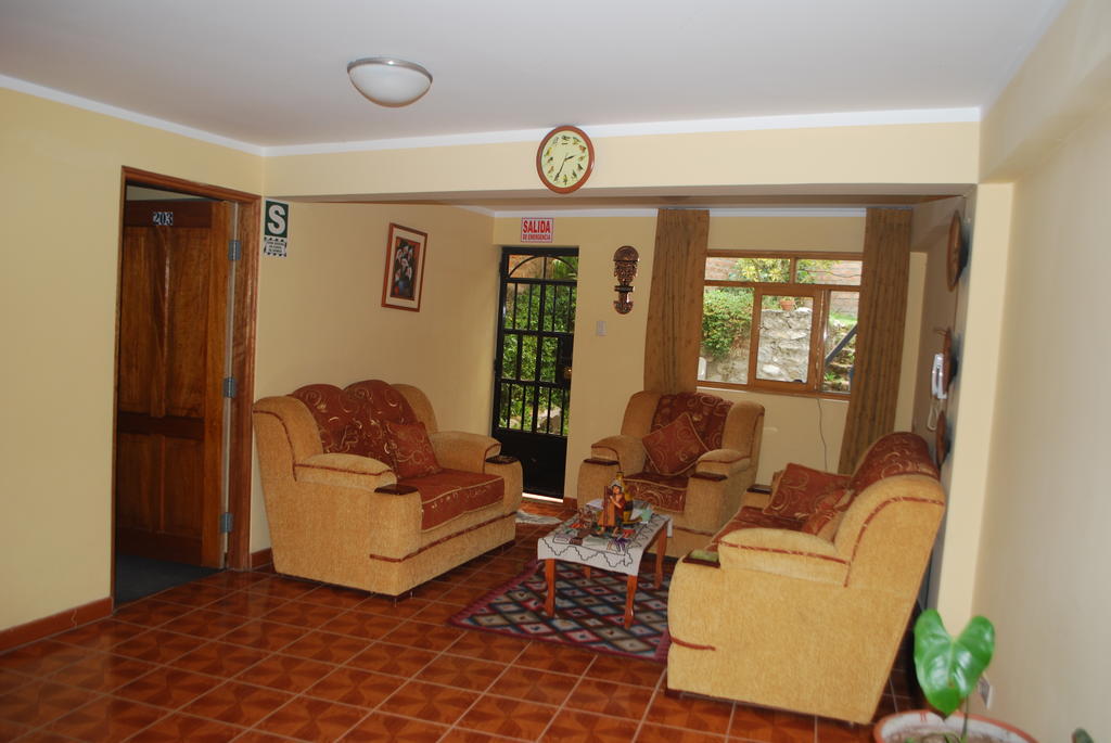 Morales Guest House Huaraz  Extérieur photo