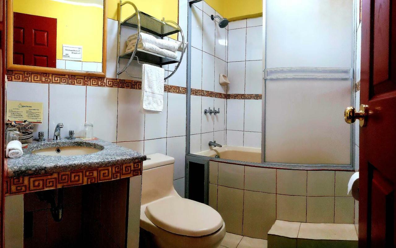 Morales Guest House Huaraz  Extérieur photo